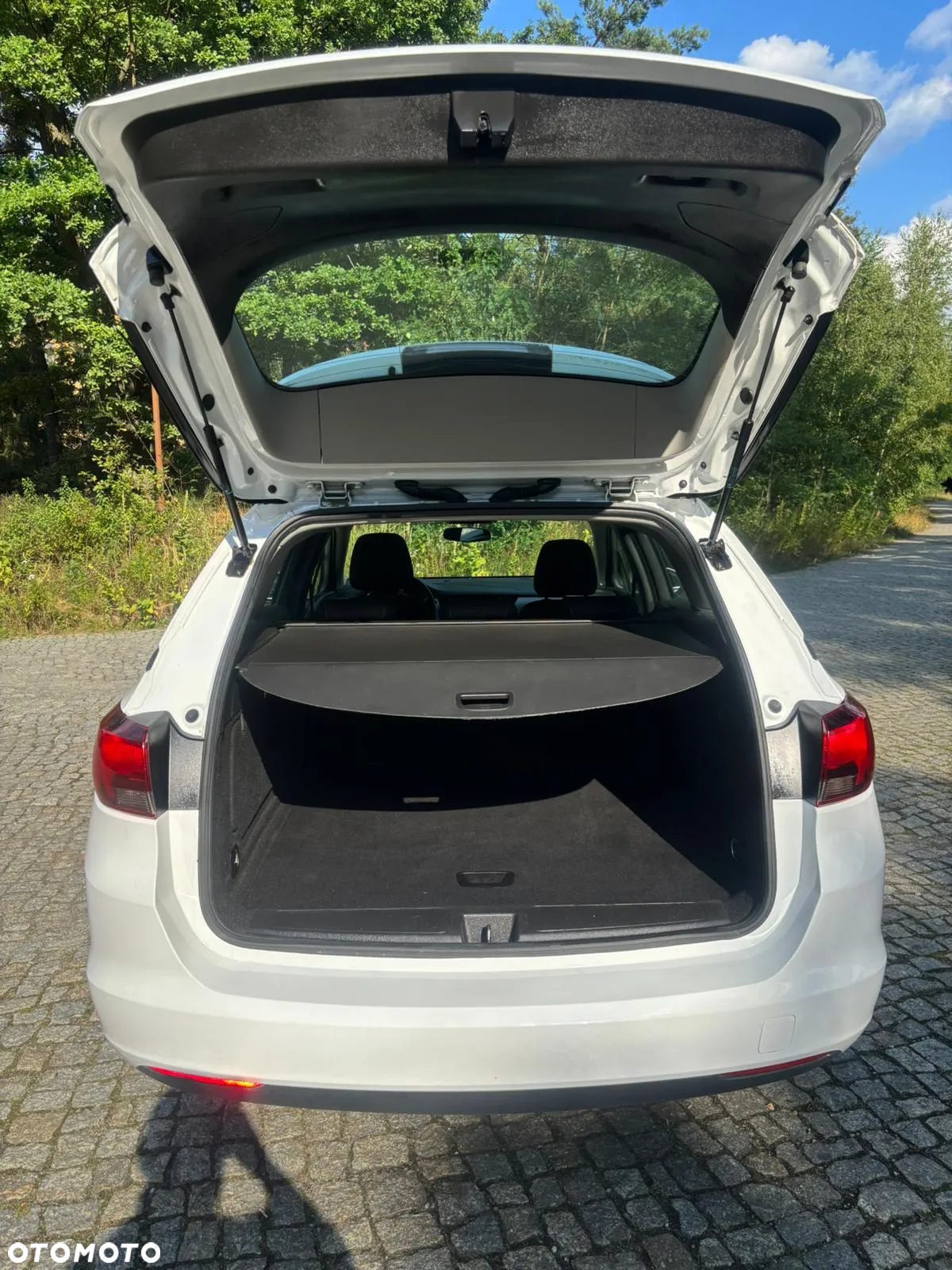 Opel Astra 1.6 CDTI Active - 9