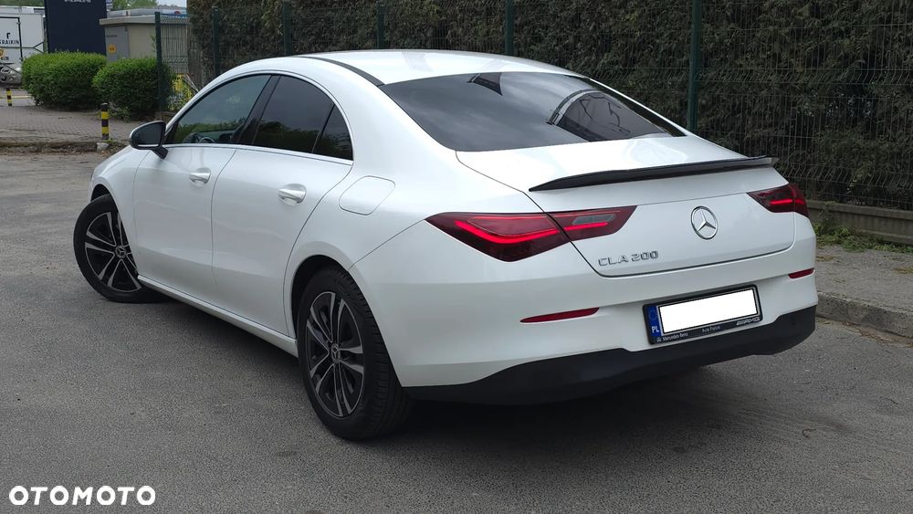 Mercedes-Benz CLA 200 7G-DCT - 8