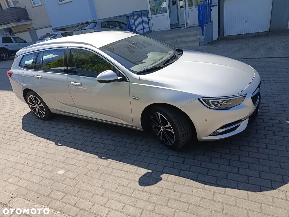 Opel Insignia - 2