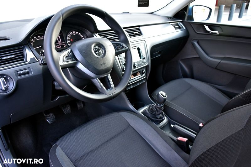 Skoda RAPID 1.6 TDI Active Green tec - 12