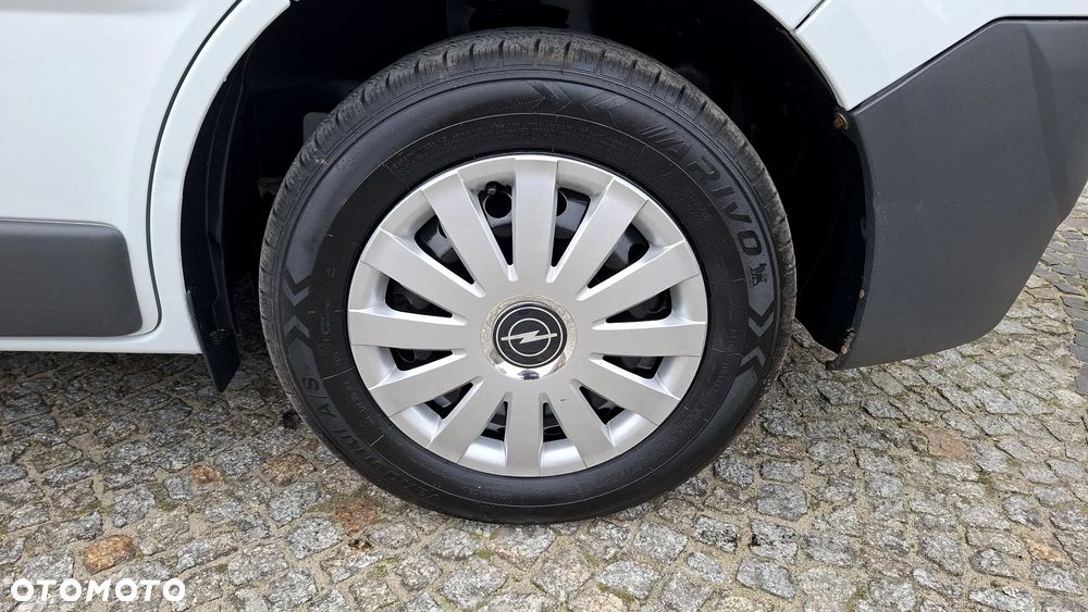 Opel VIVARO - 21