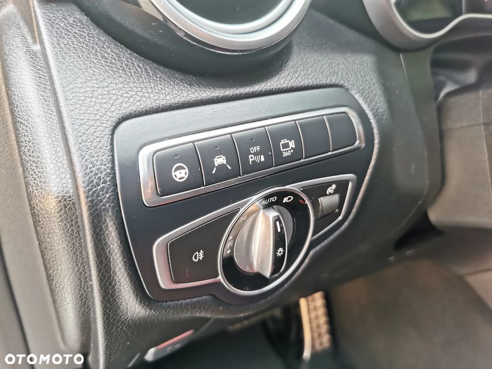 Mercedes-Benz GLC - 37