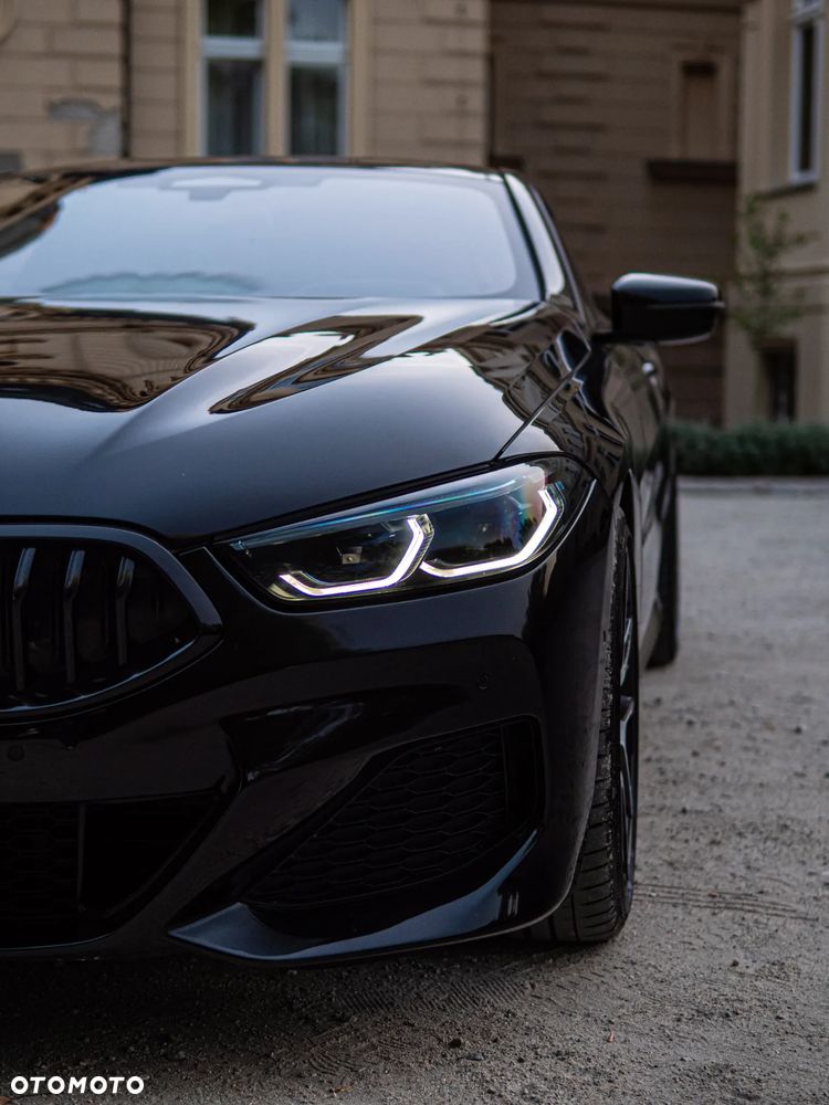 BMW Seria 8 - 7