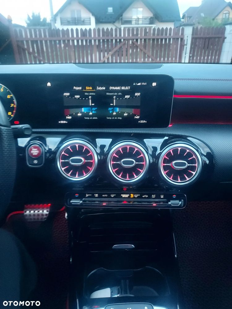 Mercedes-Benz CLA AMG 35 4-Matic 7G-DCT - 10