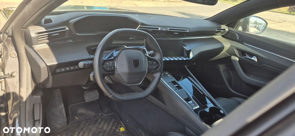 Peugeot 508 SW PureTech PHEV 225 Allure S&S e-EAT8 - 31