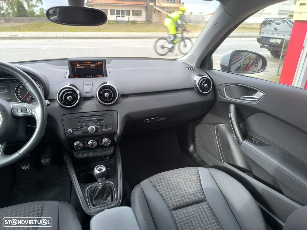 Audi A1 1.2 TFSI Sport - 31