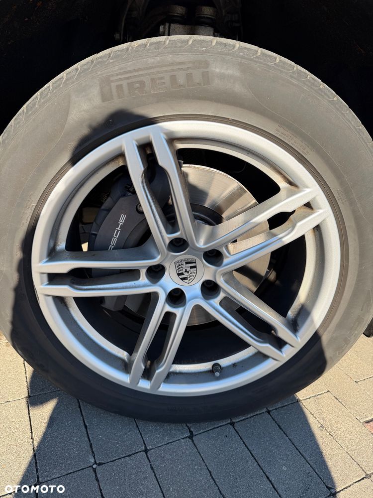 Porsche Macan Standard - 11