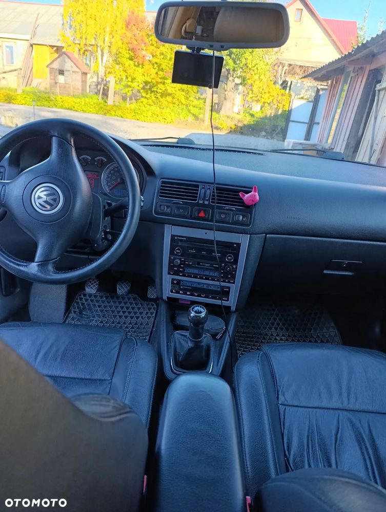 Volkswagen Bora 2005 photo 2