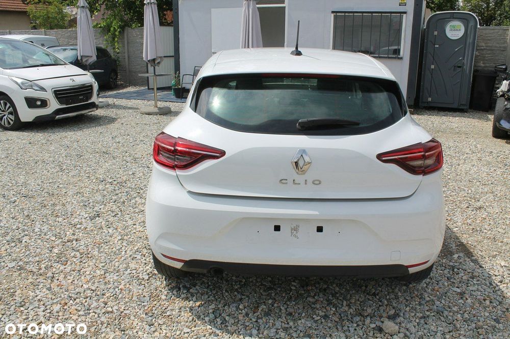 Renault Clio - 6