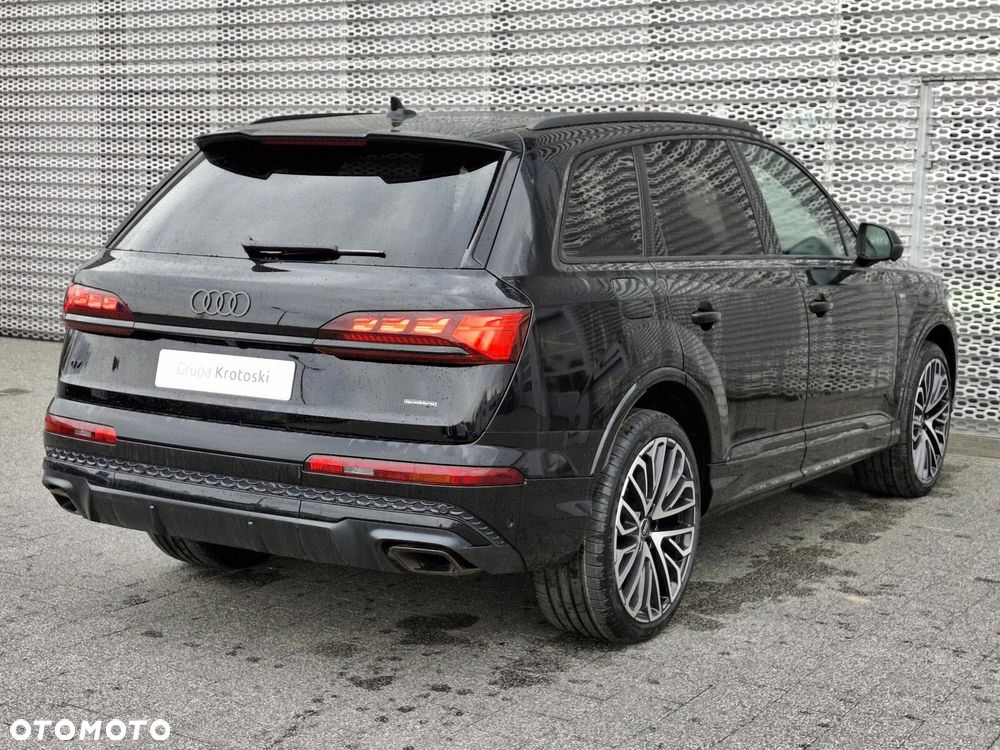 Audi Q7 - 9