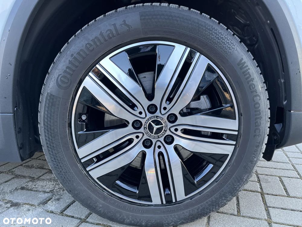 Mercedes-Benz EQA - 37