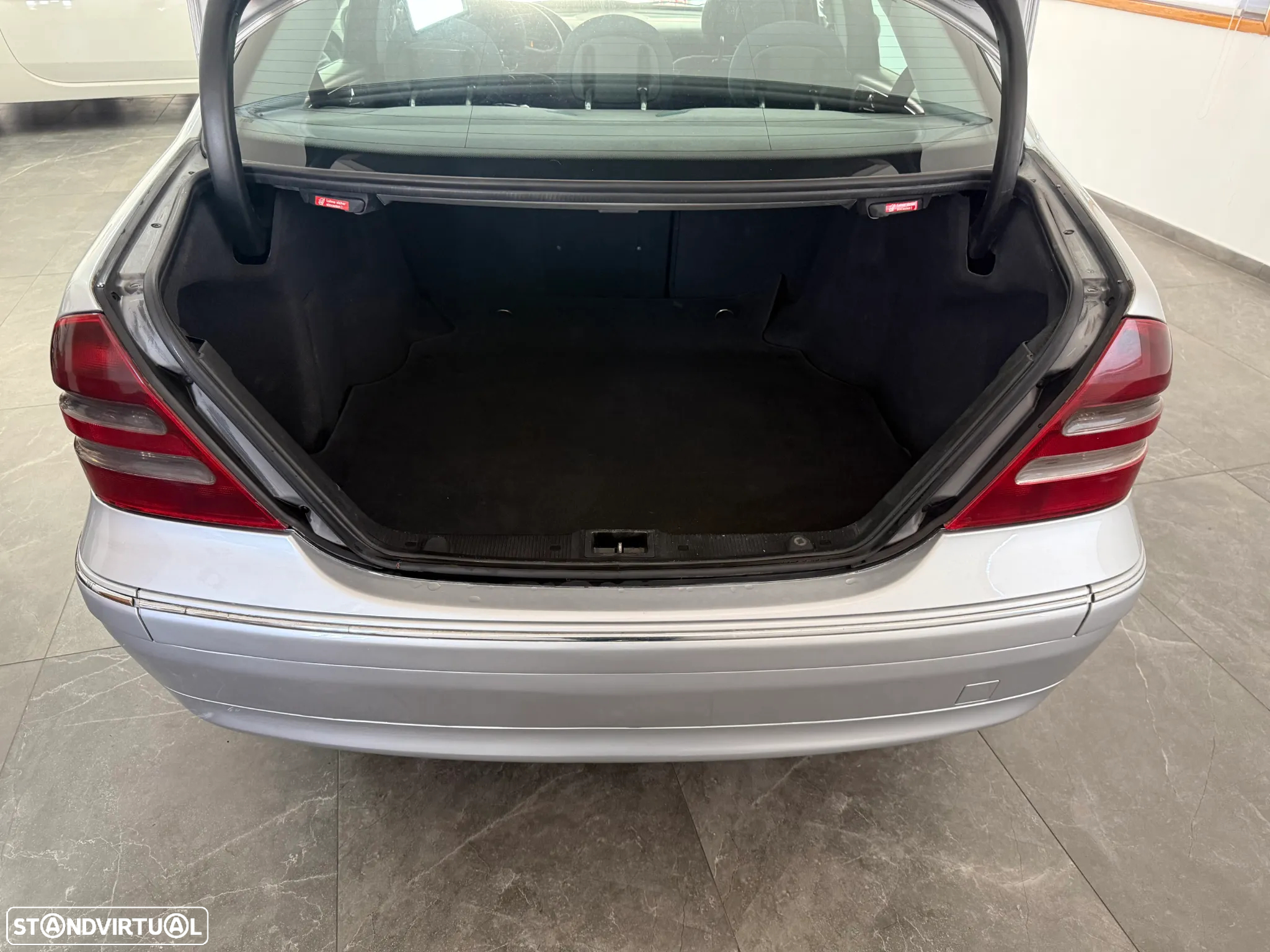 Mercedes-Benz C 220 - 21