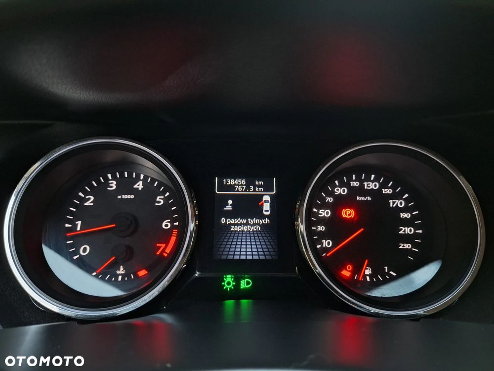 Renault Latitude 2.0 Privilege Etanol - 22