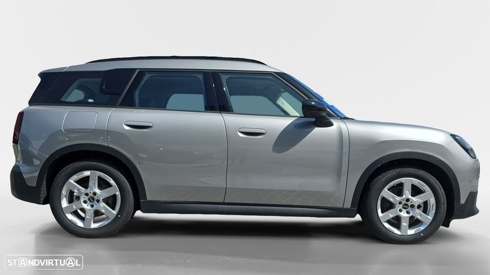 MINI Countryman E Essential XS - 8
