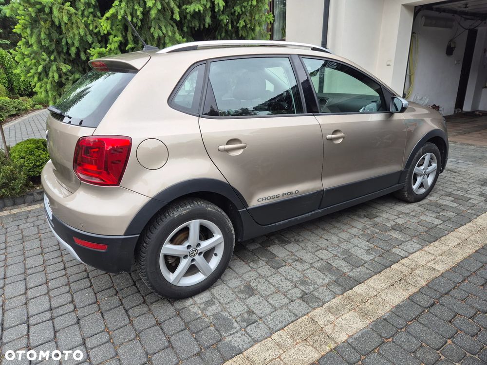Volkswagen Polo Cross - 1