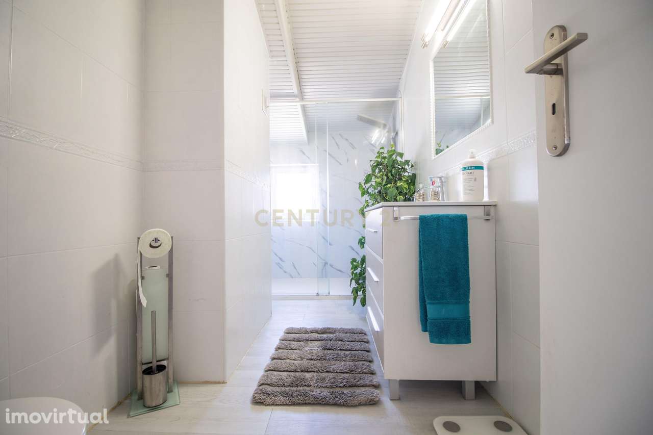 Moradia T4 com Vista Mar, Praia e Cidade | Costa de Lavos - Grande imagem: 4/56