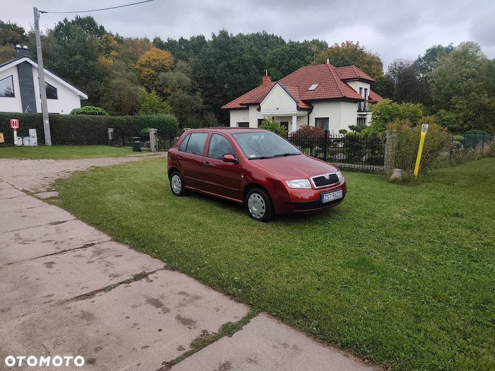 Skoda Fabia 2002 photo 2