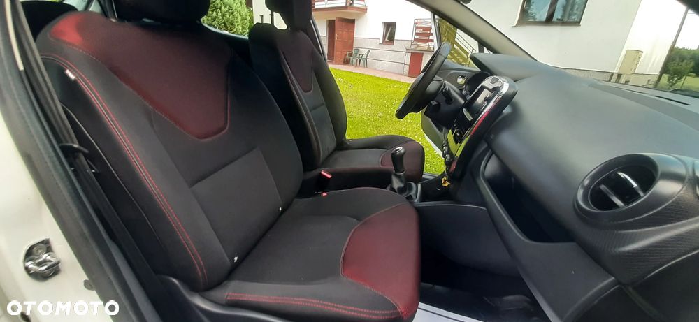 Renault Clio - 29