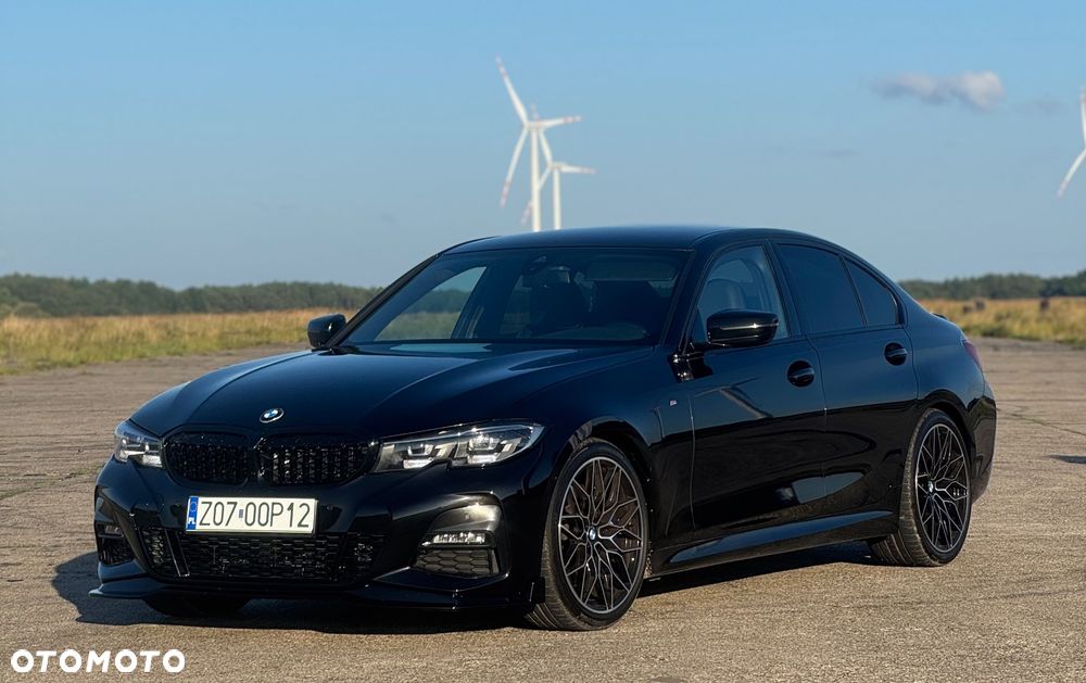 BMW Seria 3 330i M Sport - 1