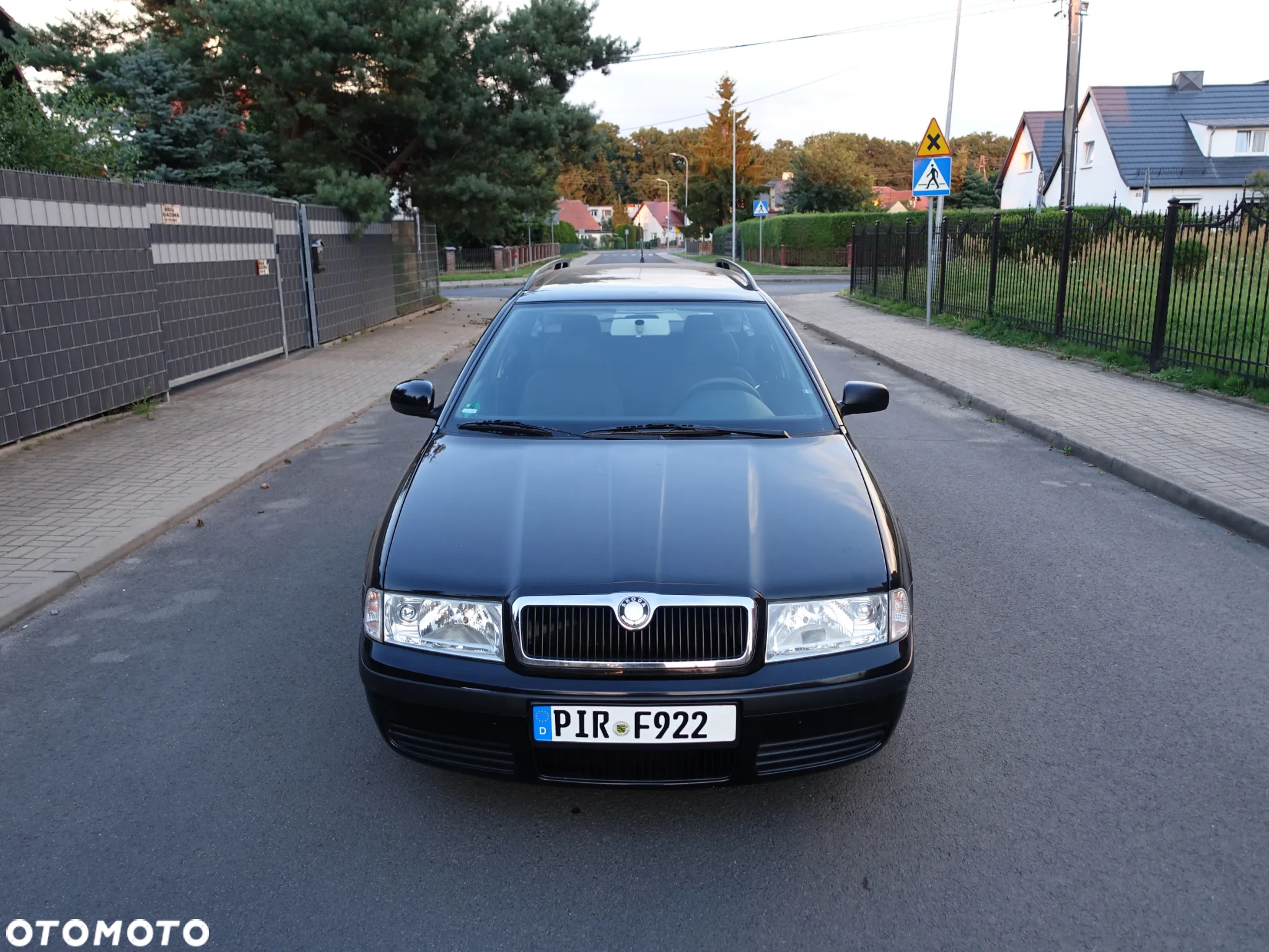 Skoda Octavia 1.6 Combi Tour - 2