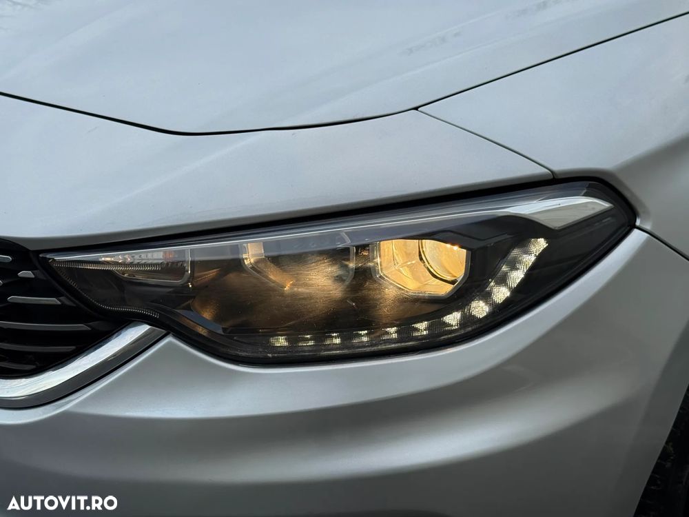 Fiat Tipo 1.4 16V Lounge - 29