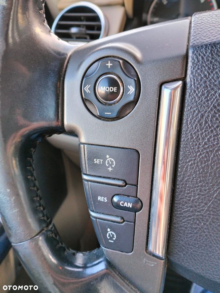 Land Rover Discovery 2.7D V6 HSE - 22