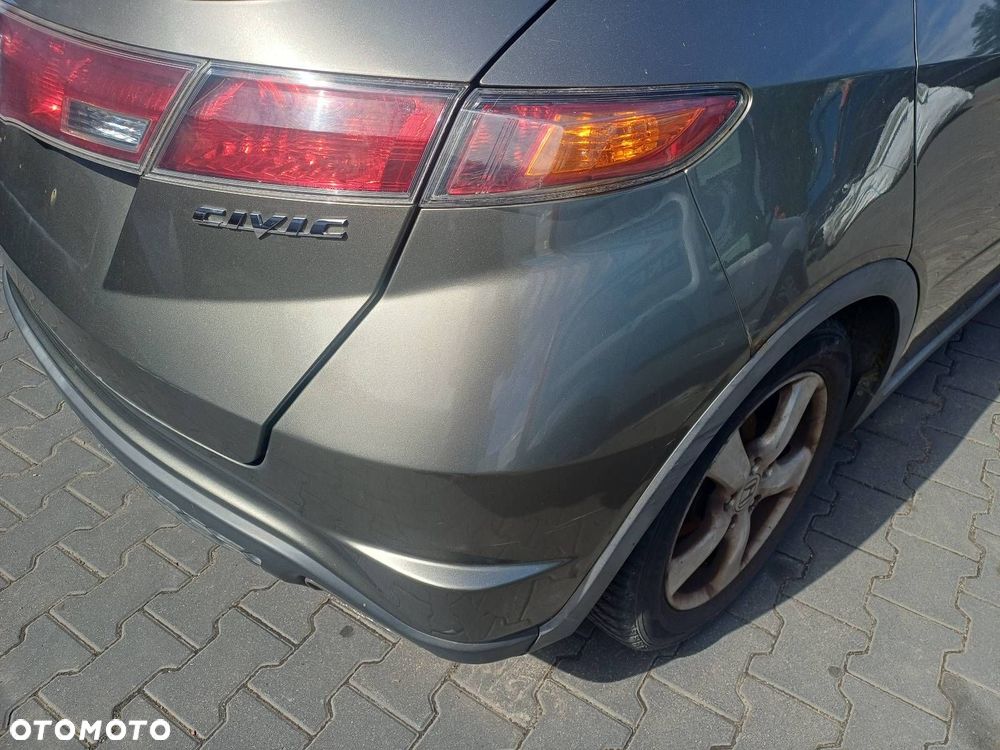 KOMPLETNY TYŁ HONDA CIVIC VIII NH701M KLAPA BAGAŻNIKA ZDERZAK TYŁ LAMPY TYŁ - 5
