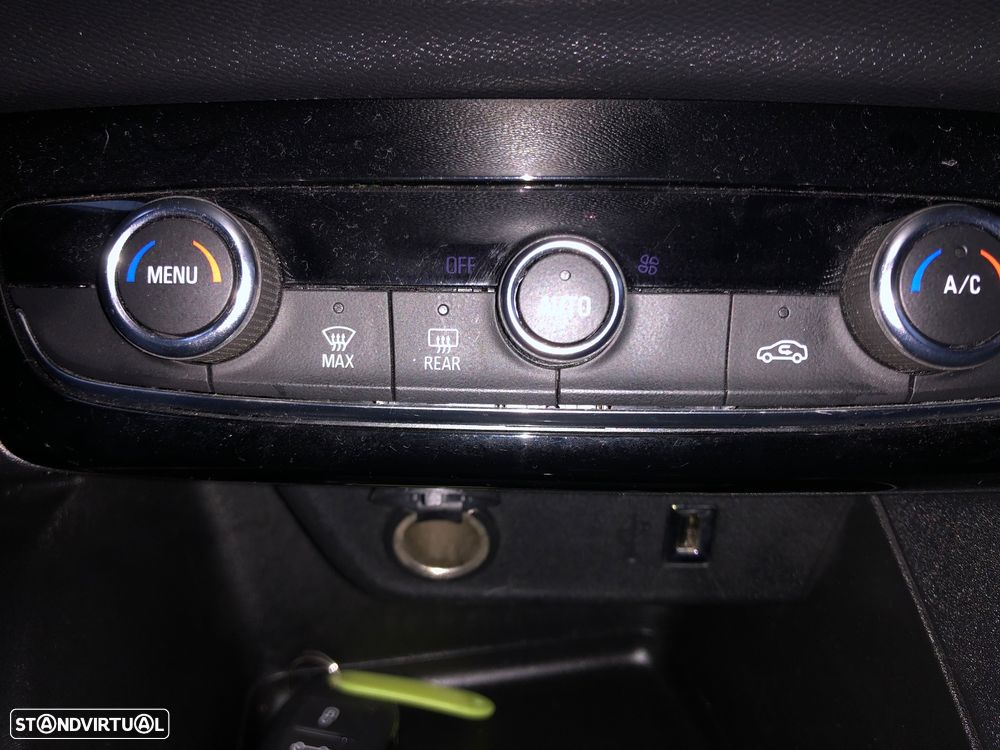 Opel Corsa-e Business - 30