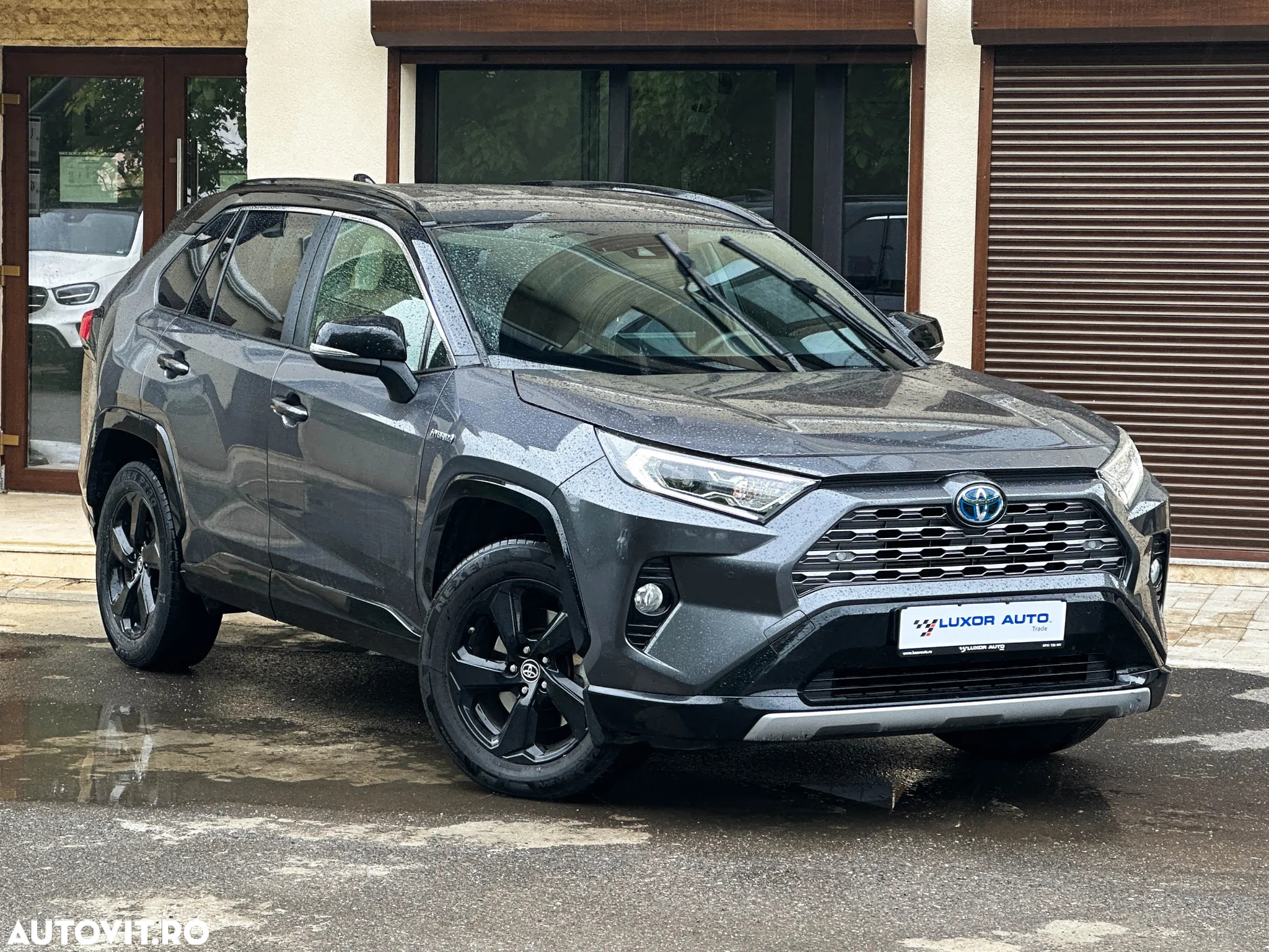 Toyota RAV4 2.5 4x4 Hybrid Lounge - 2
