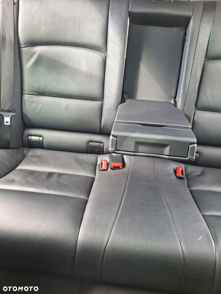 BMW Seria 5 530d xDrive - 17