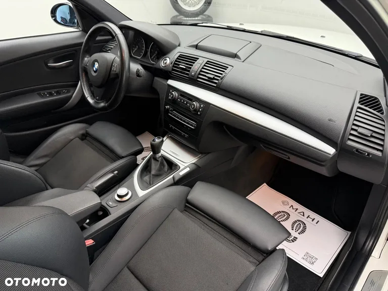 BMW Seria 1 118d DPF Edition Sport - 17