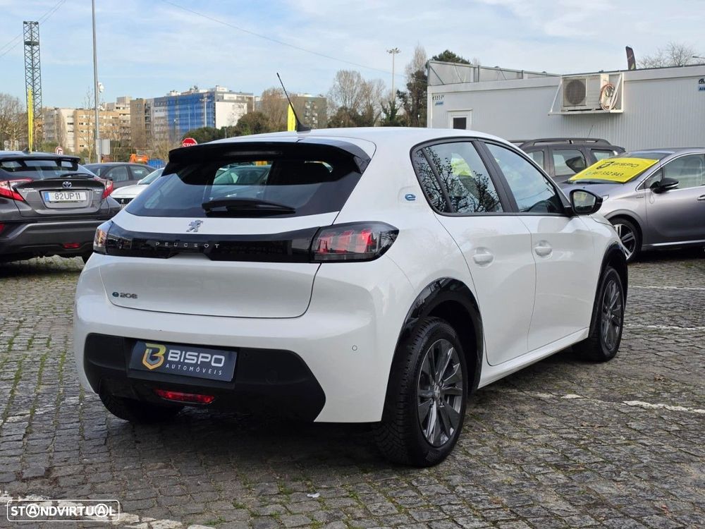 Peugeot e-208 50 kWh Active Pack - 9