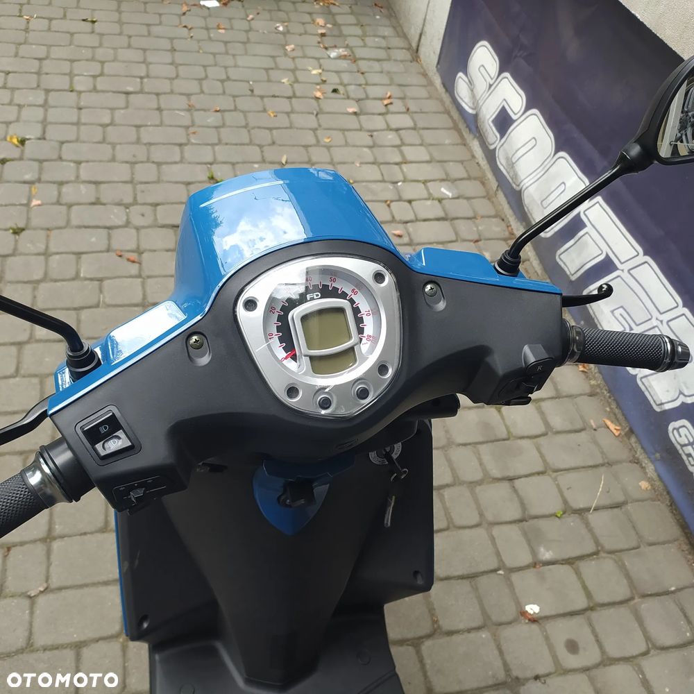 FD MOTORS F3 - 3