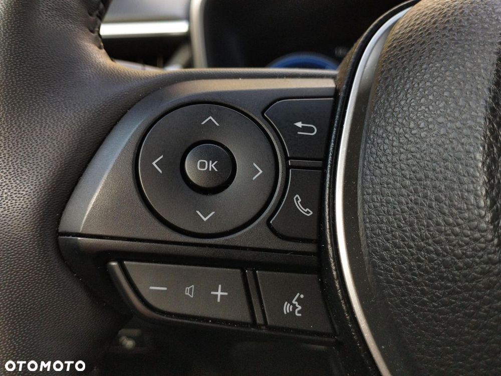 Toyota Corolla Cross - 17