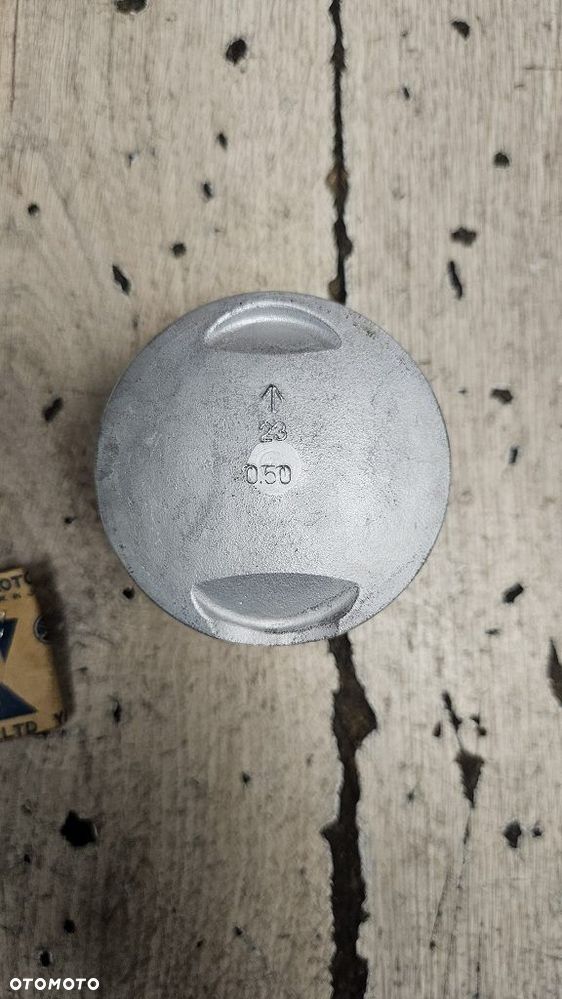 Tłok pierścienie sworzeń Yamaha XS750  1J7-11630-20 - 2