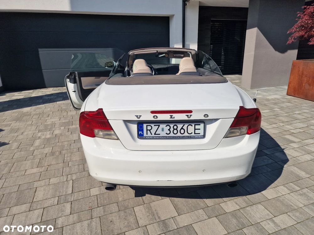 Volvo C70 - 11