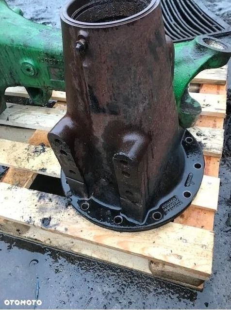 John Deere 6830 6920 6930 - Obudowa Zwolnicy -   r260215 r303117 r258609 - 1