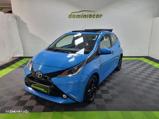 Toyota Aygo 1.0 X-Play Plus+X-Touch