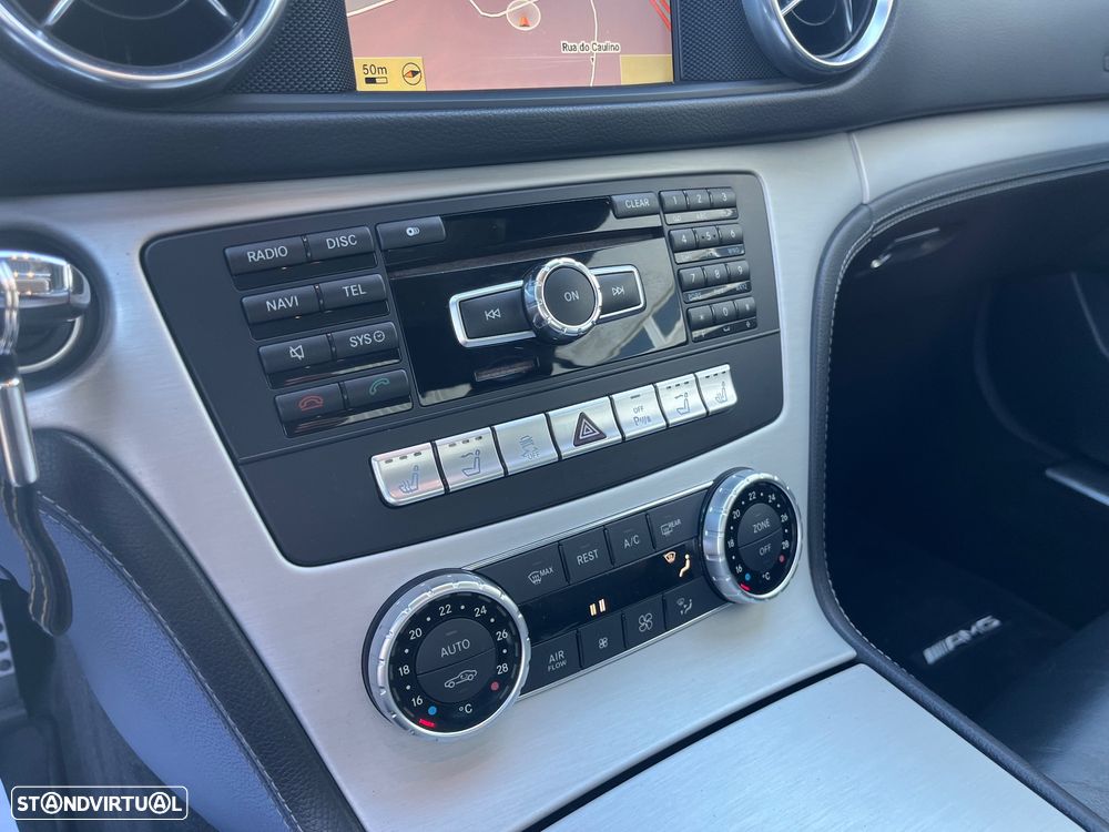 Mercedes-Benz SL 350 Standard - 22