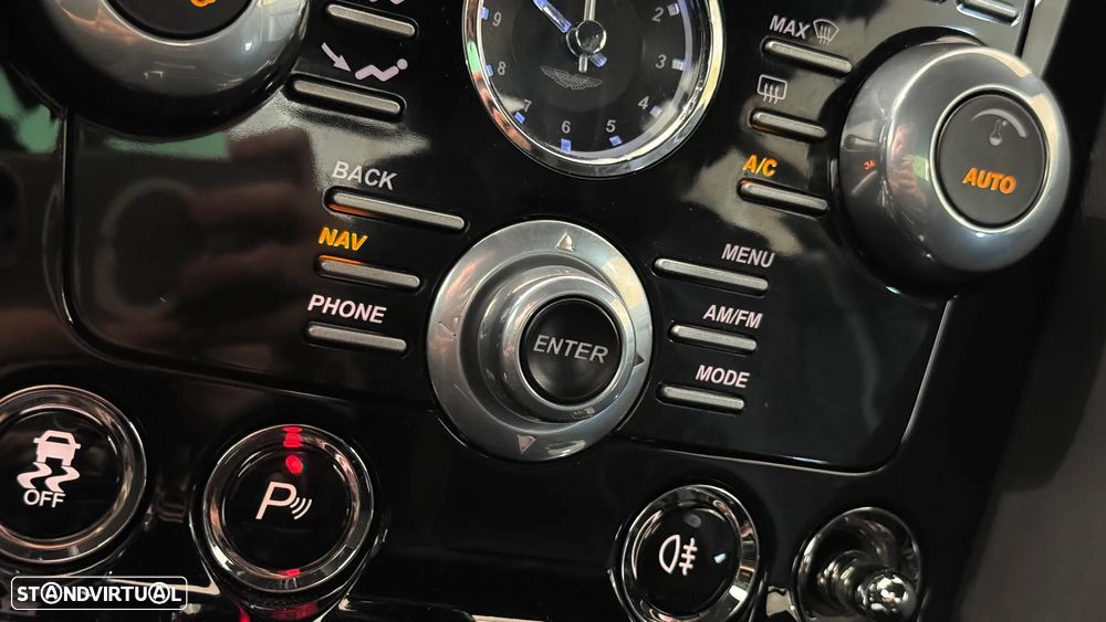 Aston Martin Vantage Coupe V8 S Sportshift - 27