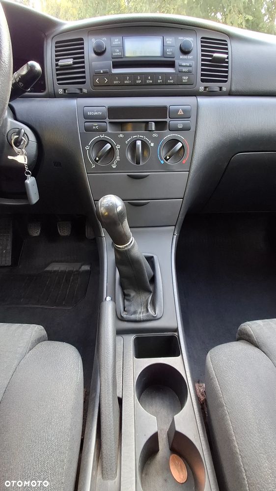 Toyota Corolla 1.6 VVT-i Terra - 33