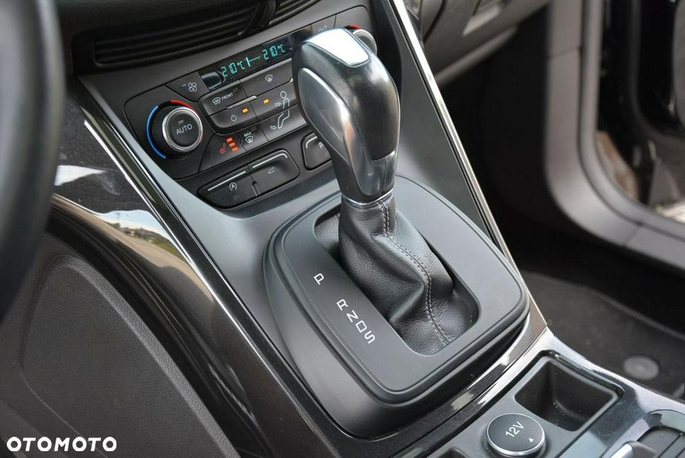 Ford Kuga 2.0 TDCi 4x4 ST-Line - 35