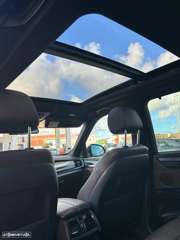 BMW X5 25 d sDrive Comfort 7L — fotografia 21