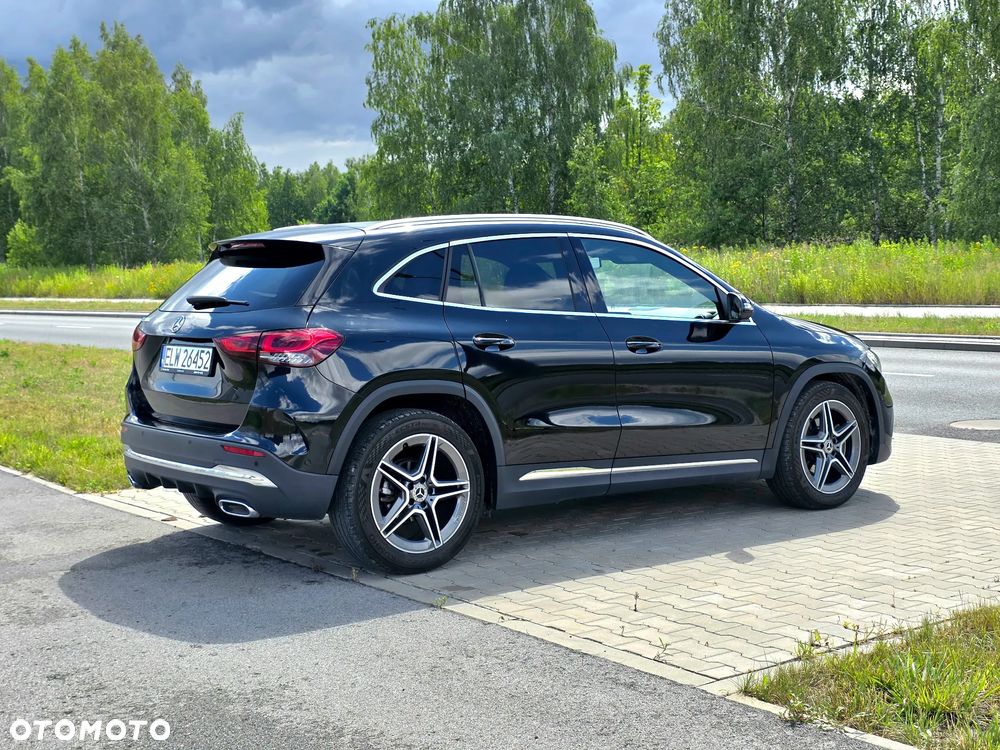 Mercedes-Benz GLA 200 d 8G-DCT AMG Line - 10