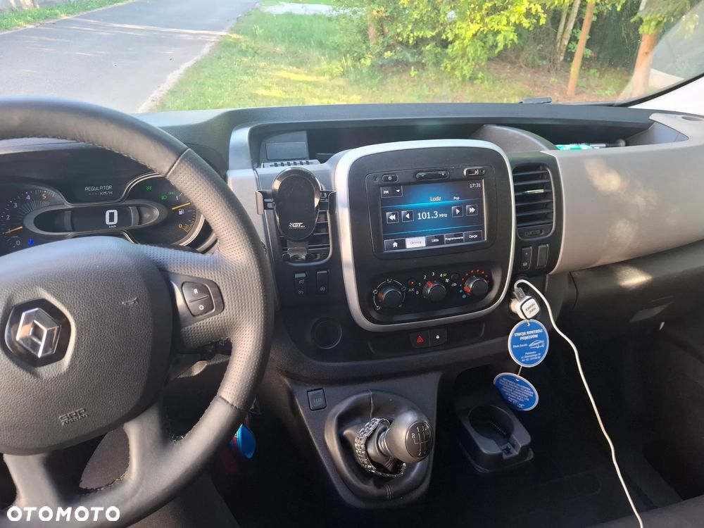 Renault Trafic - 9