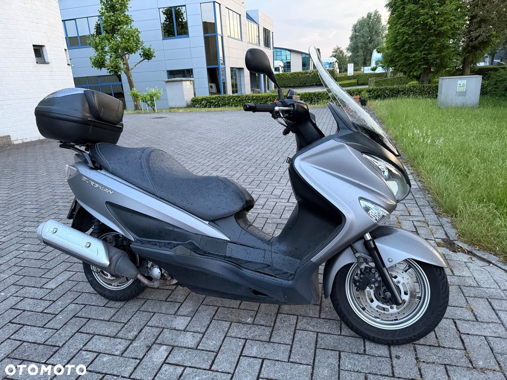 Suzuki Burgman - 15