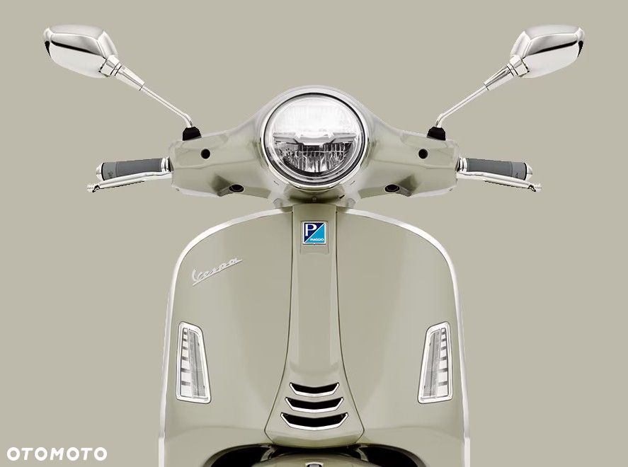 Vespa GTS - 7