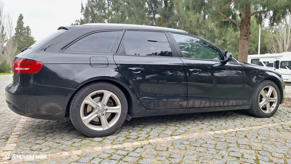 Audi A4 Avant 2.0 TDI e DPF S line Sport Pack - 4