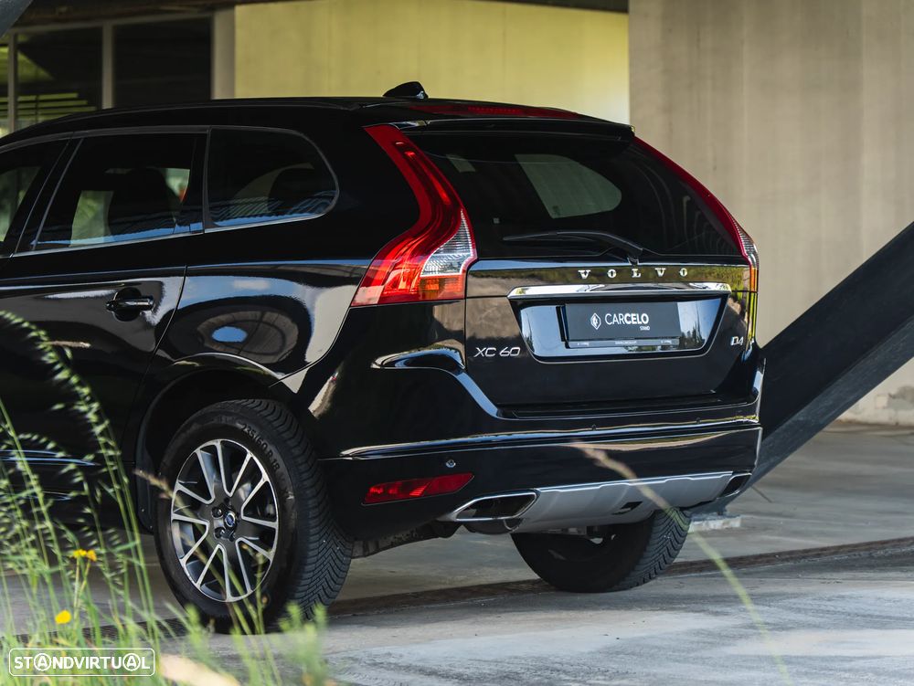 Volvo XC 60 D4 Geartronic Summum - 9