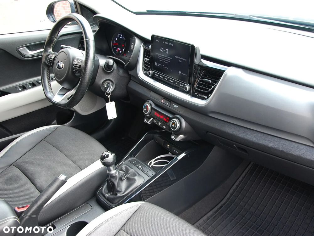 Kia Stonic 1.2 L - 30